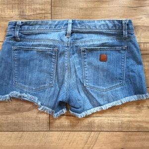 Roxy shorts size 27